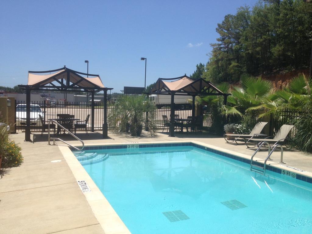 Baymont By Wyndham Henderson Hotel Exterior photo